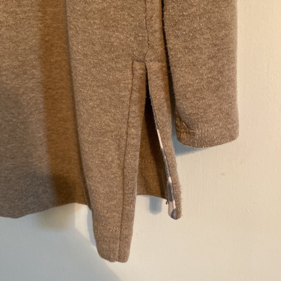 Leopard Sweater - Picture 4 of 4